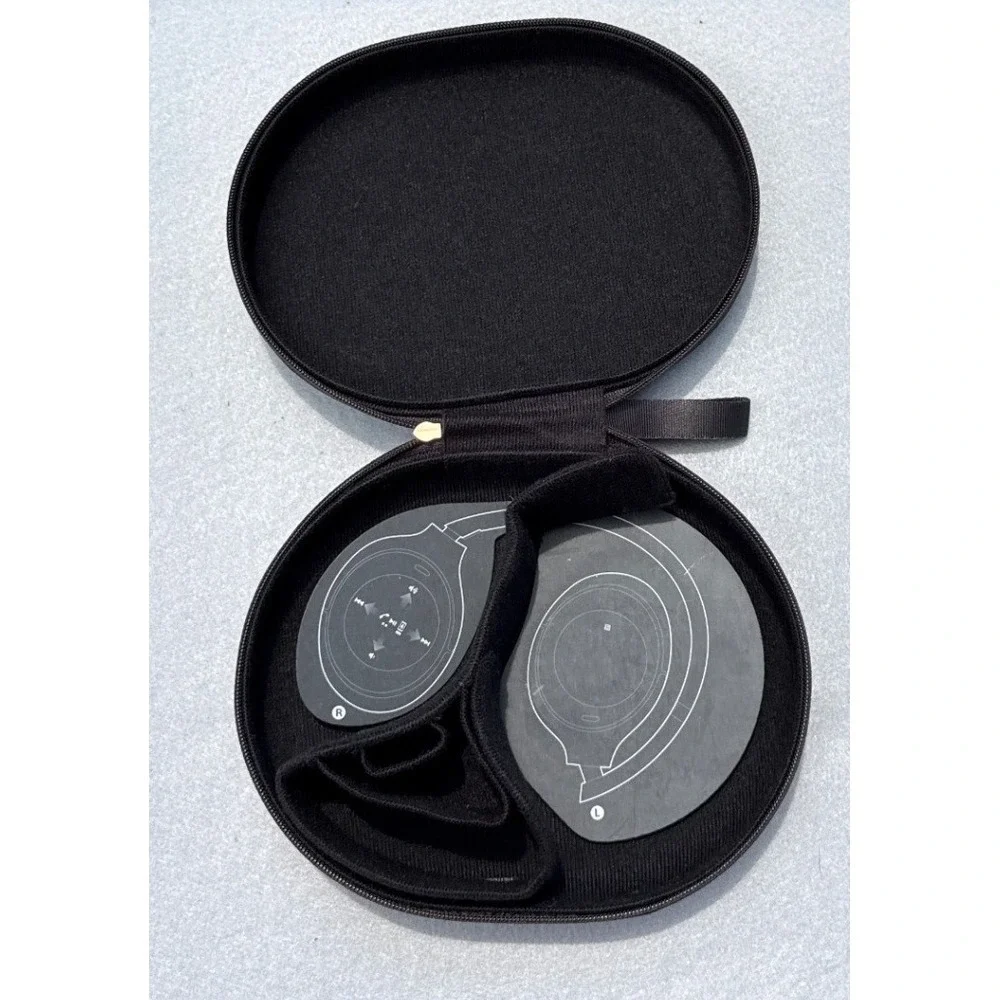 Sony Headphone Carrying Case Genuine One Size Black New WH-1000XM4 Hard Shell